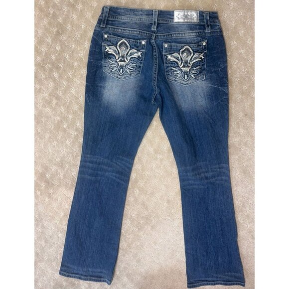 Miss Me Jeans Women's Size 28 Mid-Rise Easy Boot Cut Silver Fleur-de-Lis Bling - Picture 2 of 4